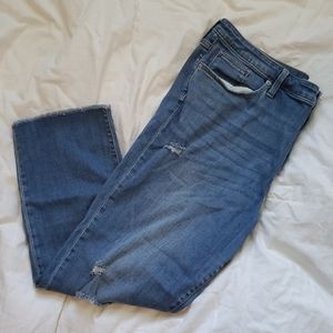 Ankle Length Distressed Jeans